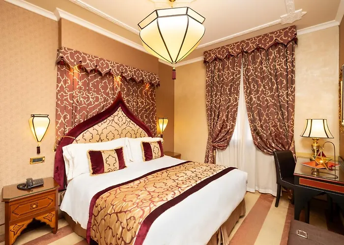 Hotel Ai Mori D'oriente 4*