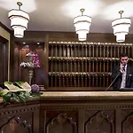 Ai Mori D'oriente Hotel 4*