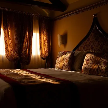 Ai Mori D'oriente Отель 4*