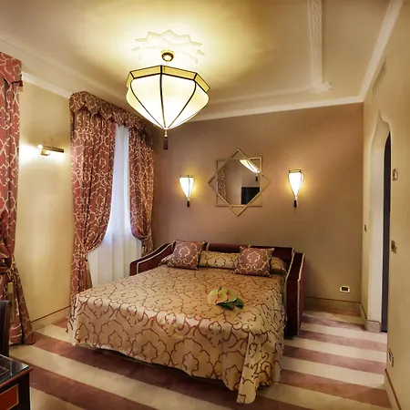 Отель Ai Mori D'oriente 4*