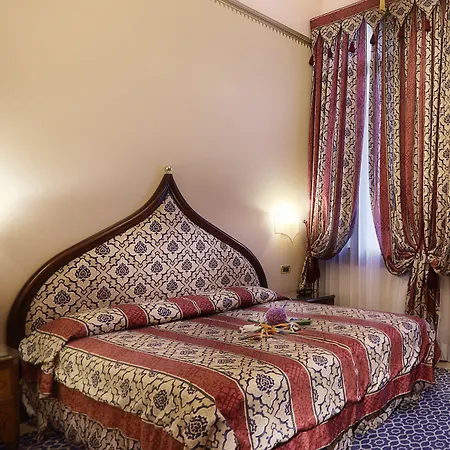 Hotel Ai Mori D'oriente