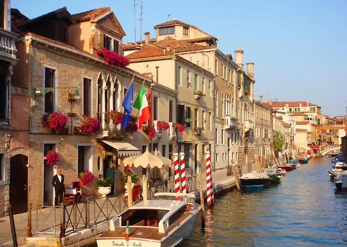 Ai Mori D'oriente Отель 4*