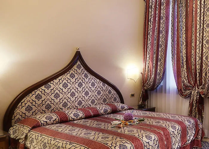 Hotel Ai Mori D'oriente