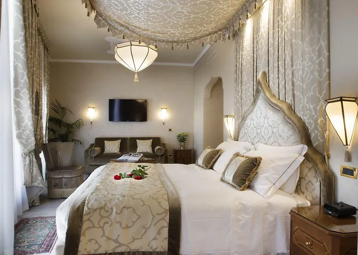 Ai Mori D'oriente Hotel 4*