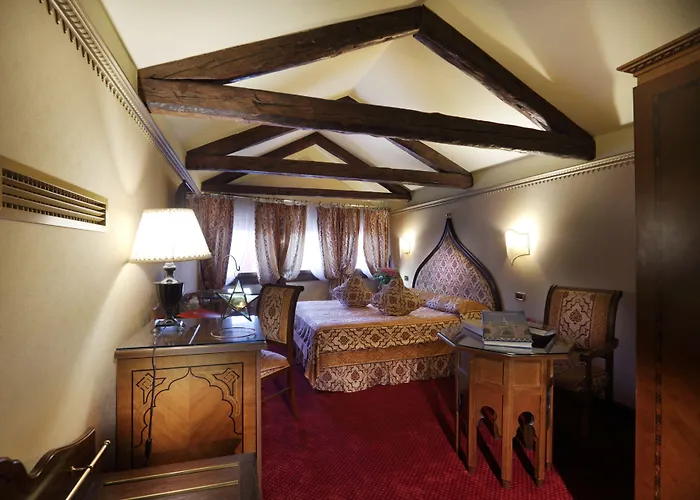 Ai Mori D'oriente Hotel