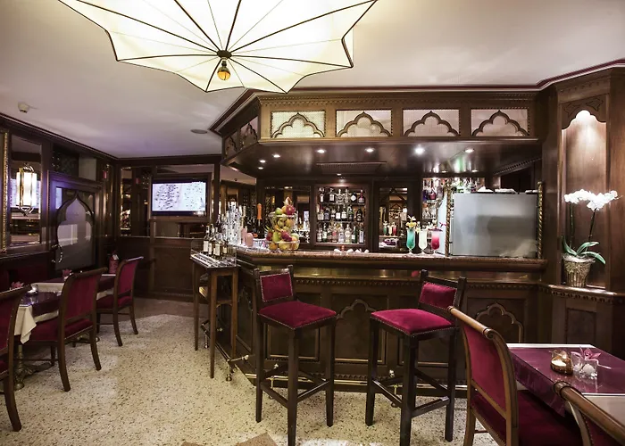 Hotel Ai Mori D'oriente 4*