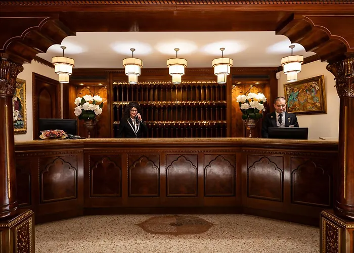 Hotel Ai Mori D'oriente 4*