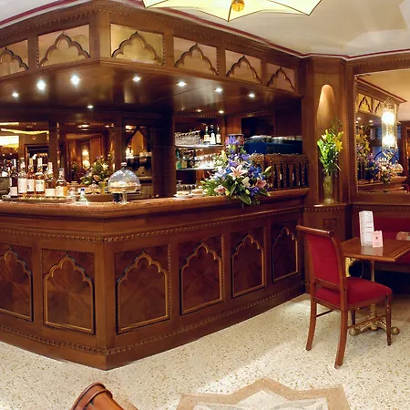 Ai Mori D'oriente Hotel Venetië