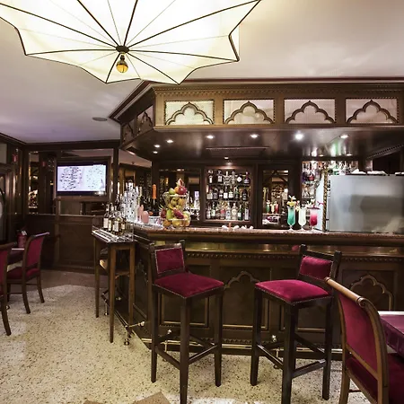 Ξενοδοχείο Ai Mori D'oriente 4*