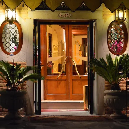 Ai Mori D'oriente Ξενοδοχείο 4*